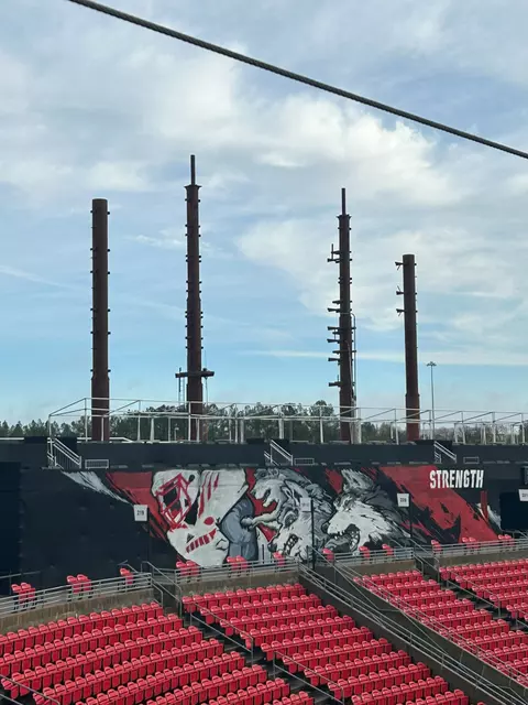 Only the original posts remain from the old videoboard