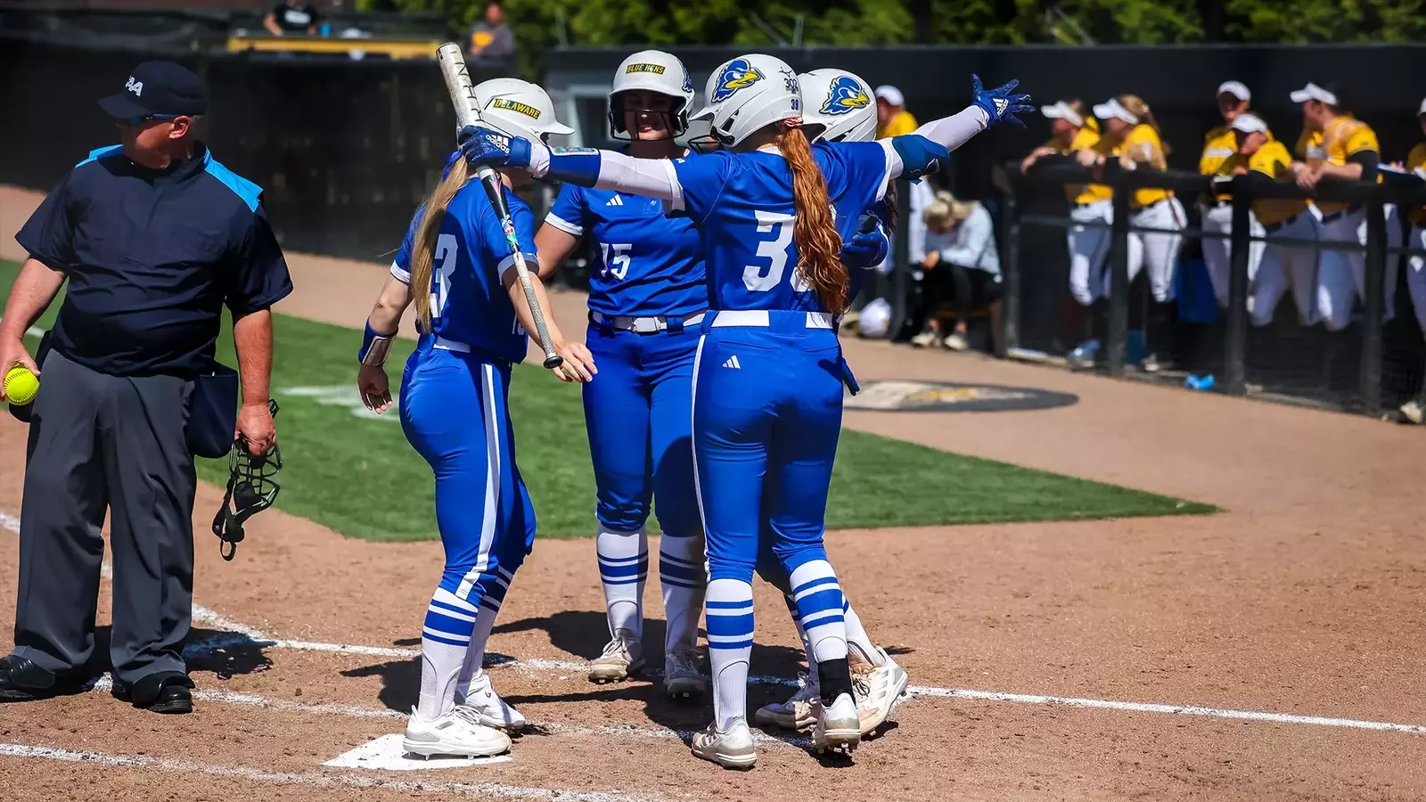 Hess, Boyet Lead Softball Past Towson for Program Record 19th