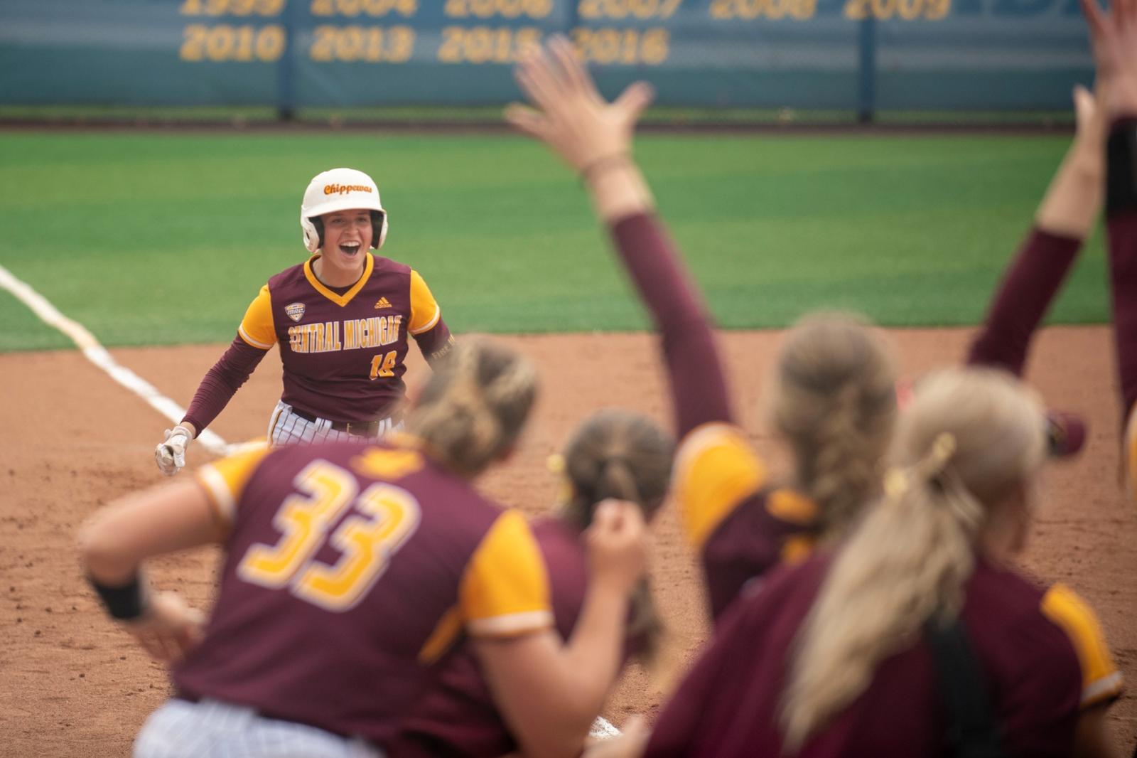 Coberley and Hollo Homer Twice as Softball Earns Split at Kent State