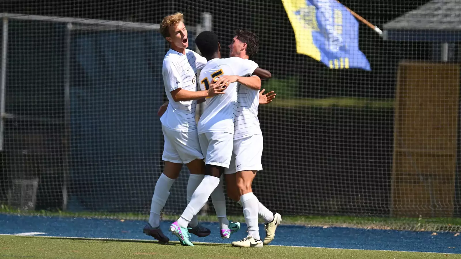 Les Dragons blanchissent Northeastern, 1-0 – Athlétisme de l’Université Drexel