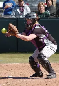 Wildcats split with Rambelles Image