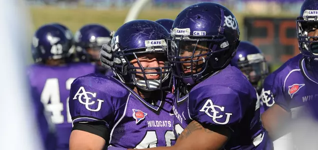 Wildcats get back on track, 47-35 Image