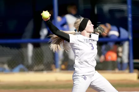 Wildcats Split Double-Header Image