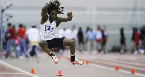 ACU Opens Outdoor at No. 1 Image