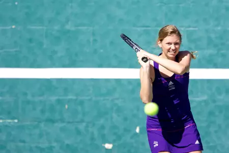 Wildcats Sweep Lone Star Conference Doubleheader Image