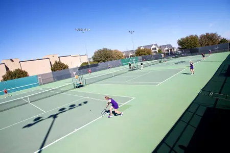 Wildcats Keep Cruising With Big Wins Over UMKC Image