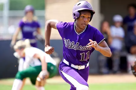 Abilene Christian Battles Back To Top Texas A&M-International, 6-5 Image