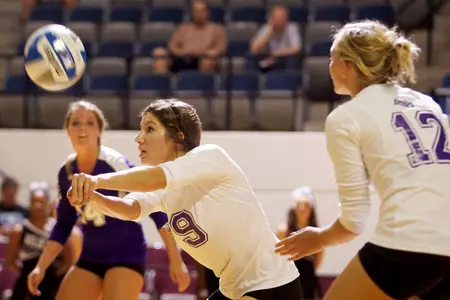 Volleyball Drops Home Opener Vs. Tarleton State, 3-0 Image
