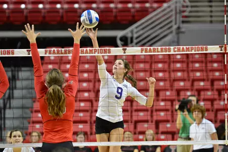 Wildcats fall to Texas Tech, 3-0, to even record at 2-2 Image