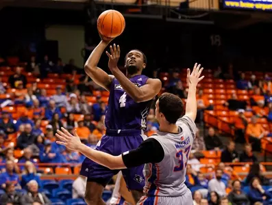 Hot-shooting Broncos run past Wildcats Image