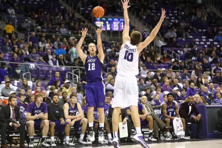 Terrific effort by Wildcats falls just short in loss at Corpus Image