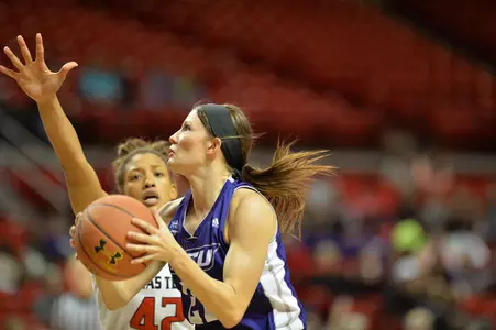 Allen scores 18 off bench in Wildcats’ 75-71 win over Grand Canyon Image