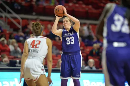 Shelstead drops 24 points on Schreiner; ACU finishes non-conference play 9-2 Image