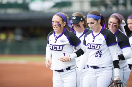 Lamar rallies to complete doubleheader sweep of ACU Softball Image