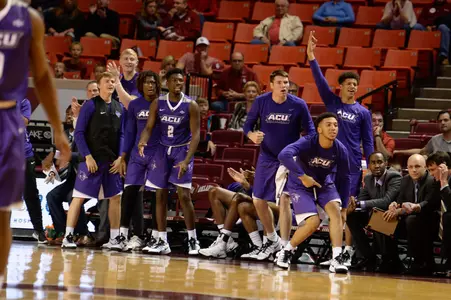 Wildcats begin final non-conference swing Saturday Image