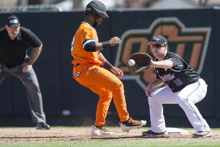 #22 Cowboys complete sweep of Wildcats with 8-4 win Image