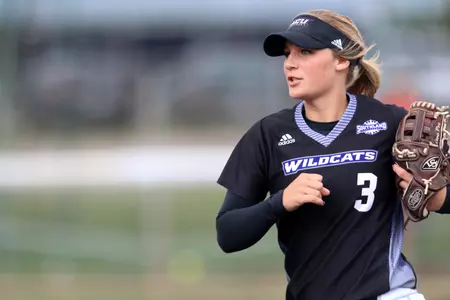 Hoover, Hedrick and Null power softball to series win at SFA Image