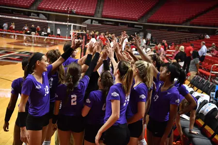 Lamar snaps ACU volleyball's winning streak Image