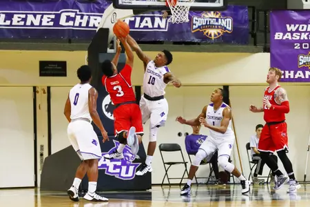 Wildcats on the road for big test at Nicholls Image