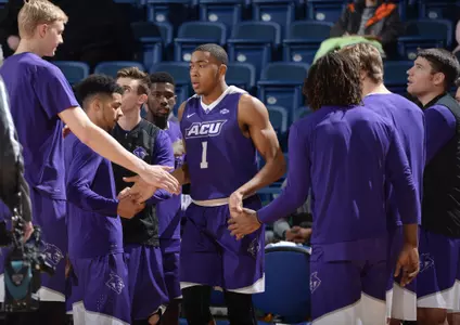 The Air Force Academy Falcons hosted the Abilene Christian University Wildcats December 6, 2017 at Clune Arena in Colorado Springs, Colorado. Photo by Mark Reis
