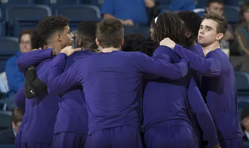 The Air Force Academy Falcons hosted the Abilene Christian University Wildcats December 6, 2017 at Clune Arena in Colorado Springs, Colorado. Photo by Mark Reis