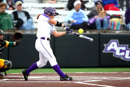 Softball shocks Monmouth with a 10-run rally Image