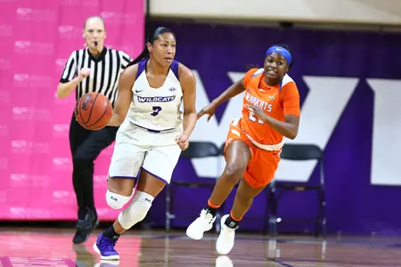 Wildcats bury 10 treys in 72-55 win over Corpus Christi Image