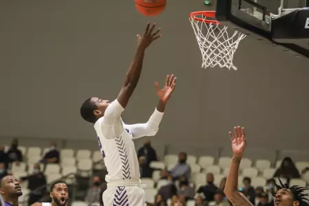 Mahki Morris takes a jumper in the lane against Tarleton