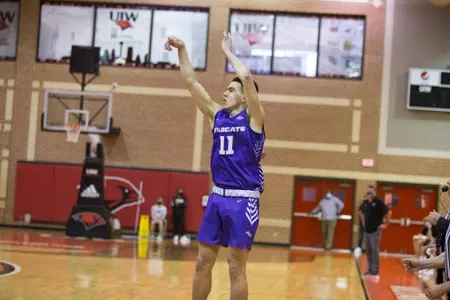 Tobias Cameron shoots at UIW