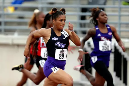 Taylor Tolen competes at the 2021 Southland Conference Championships