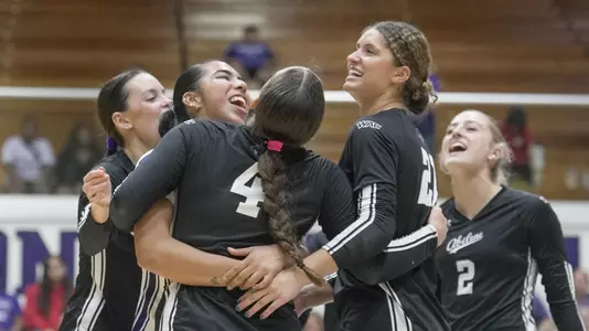 ACU VOLLEYBALL VERSUS TARLETON STATE