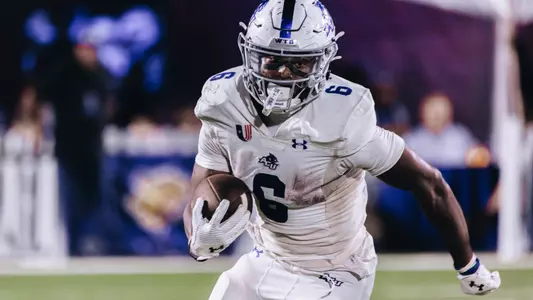 Sam Hicks runs against North Alabama on October 12, 2024