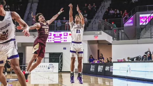 Hunter Jack Madden Shooting from Behind the Arch