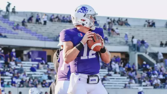 Quayde Hawkins warms up before ACU plays Idaho on September 21, 2024