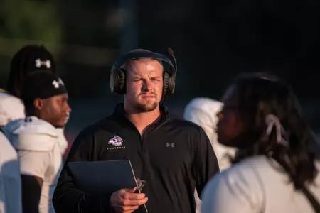 Zeke Lott on the sideline at UIW on September 27, 2025