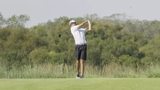 Jack Hollingsed swings at the Trinity Forest Invitational in Dallas on Oct. 7, 2024.