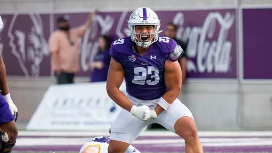 Zion Fonua celebrates a sack against North Alabama on October 4, 2025