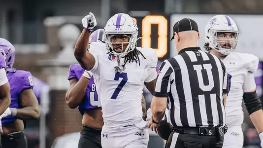 Javon Gipson points for a first down after making a catch at Central Arkansas on November 22, 2025