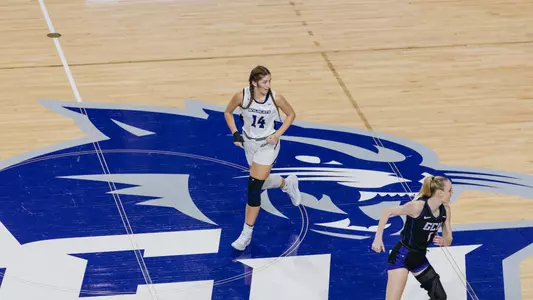 Meredith Mayes runs down the court in ACU women's basketball's matchup with Grand Canyon at Moody Coliseum on Jan. 16, 2025.