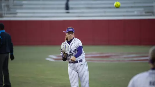 Chase Mueller throws between innings