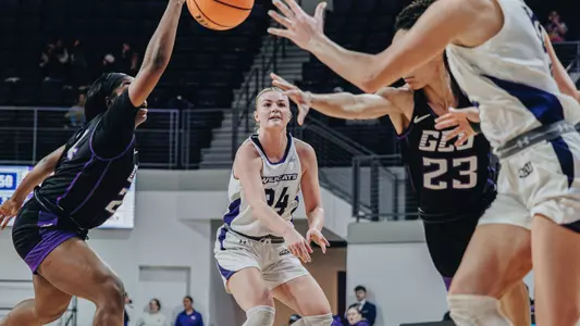 Emma Troxell passes the ball in ACU's matchup with Grand Canyon at Moody Coliseum on Jan. 16, 2025.
