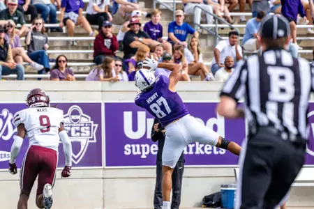 Bryan Itty Henry makes a catch vs Eastern Kentucky on Oct. 19, 2024
