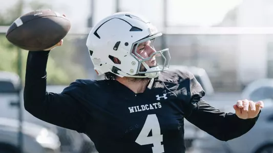 Stone Earle throws a pass in a practice on August 5, 2025