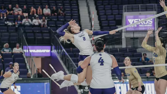 Avery Thaler prepares an attack in a 3-0 loss to Tulsa at Moody Coliseum on Sept. 15, 2025.