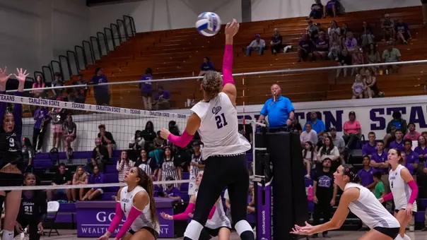 Alexis Strong delivers an attack in ACU's matchup versus Tarleton State in Stephenville, Texas on Oct. 10, 2026.