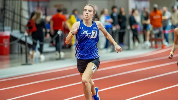 Emma Santoro runs in the 2025 indoor season at Texas Tech.