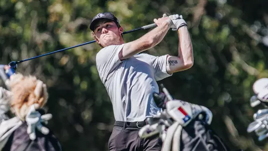 Tres Hill takes a swing at an ACU men's golf practice in Abilene, Texas on Sept. 11, 2025.