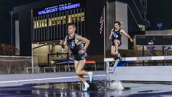 Mark Barajas runs the steeplechase at the 2026 Wes Kittley Invitational on March 20, 2026