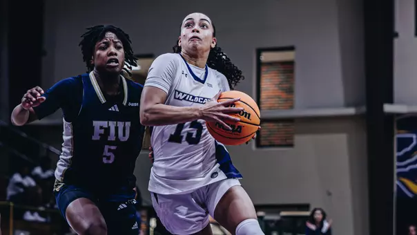 Jazmyn Stone drives to the basket in ACU's 77-66 win over Florida International at the Mabee Complex on March 24, 2026.