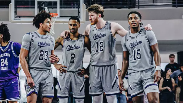 Teammates Joseph Venzant, Yaniel Rivera, Cade Hornecker, and Bradyn Hubbard talk on the court vs. Tarleton State on February 14, 2026